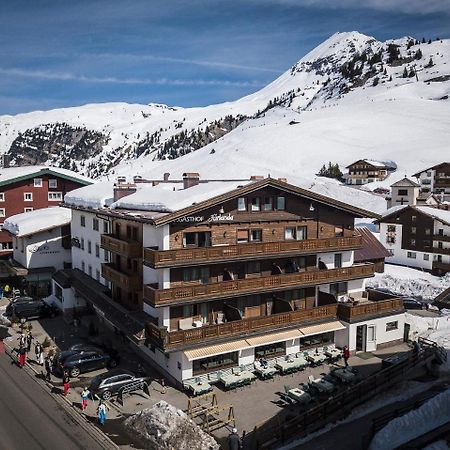 Hotel Hirlanda Zürs Dış mekan fotoğraf